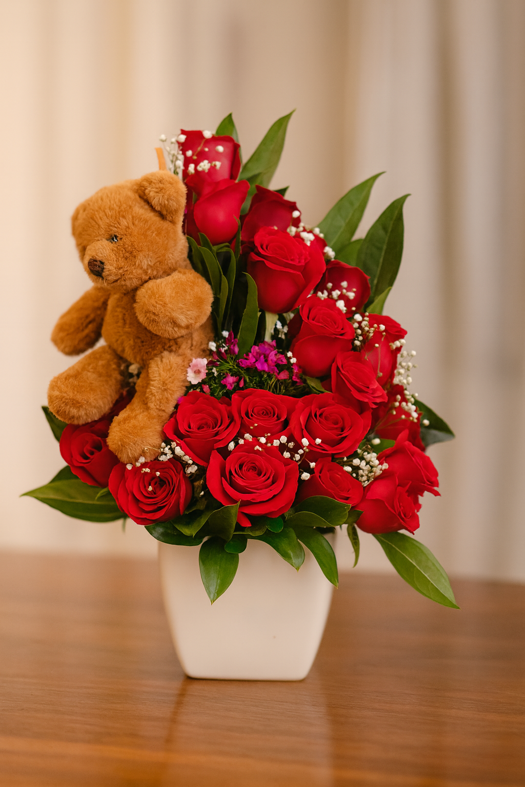 ARREGLO DE AMOR CON PELUCHE